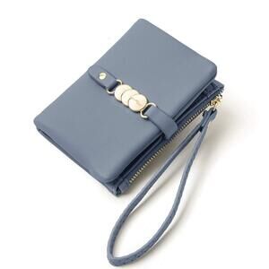 Blue Women's Wristlet Wallet - Compact Zip & Clutch